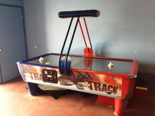 air. hockey. 